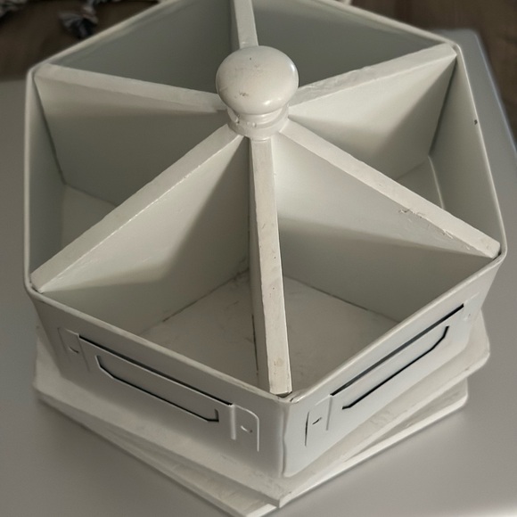 RAE DUNN ORGANIZER - Picture 3 of 7